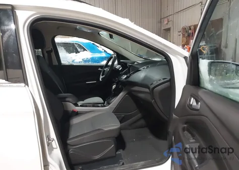 2015 Ford Escape Se z USA, uszkodzony, nr VIN 1FMCU9GXXFUC28996